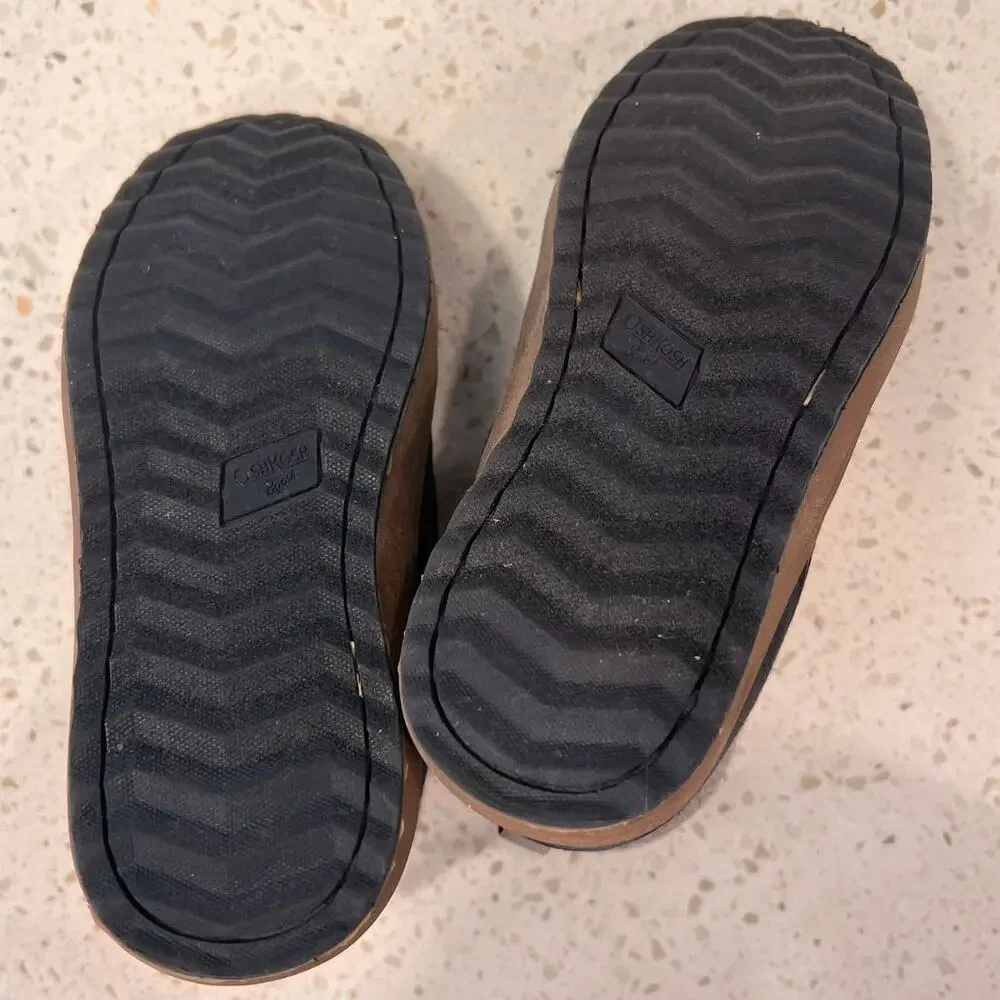 OshKosh B'Gosh Brent Blue Brown Shoes SZ 9